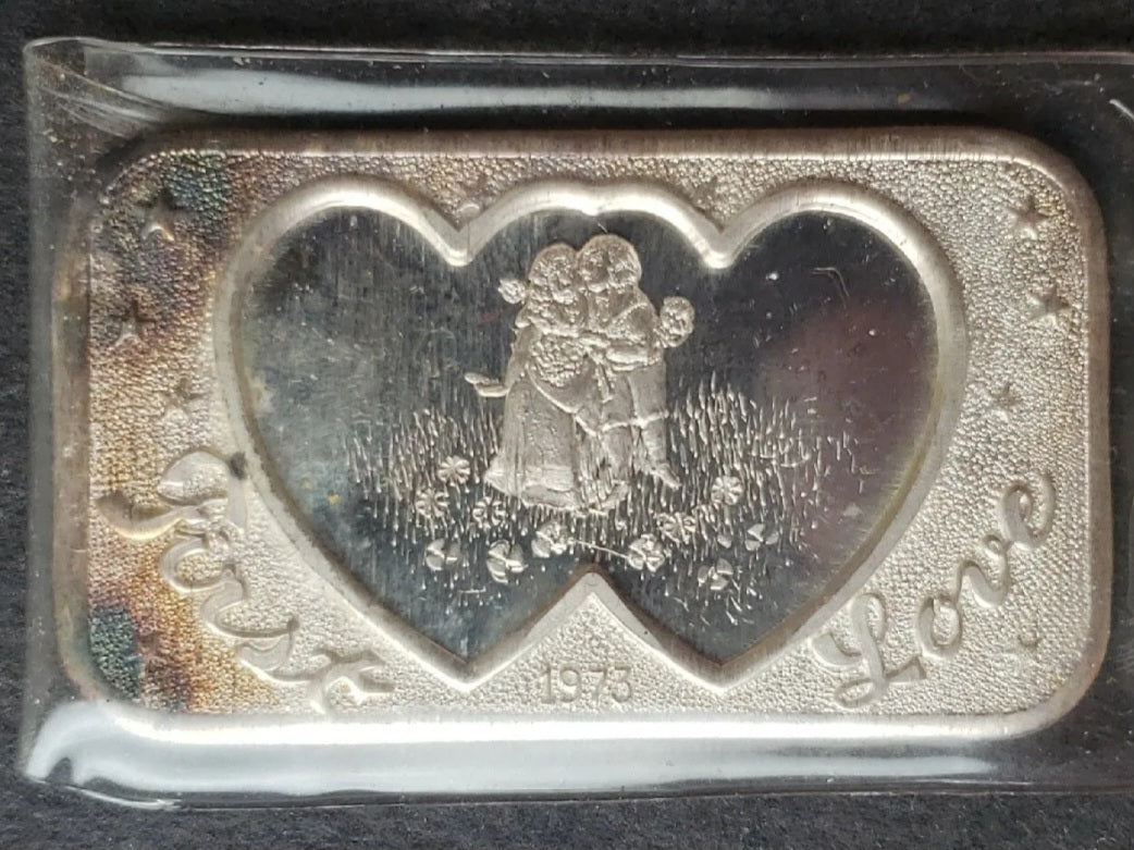 Vintage 1973 Mother-Lode Mint 1oz Silver
First Love Bar